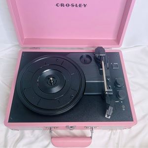 Crosley Cruiser Turntable Blush w/ Bluetooth